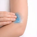 ENZBORN Teufelssalbe Eis  Anwendung Ellbogen.webp